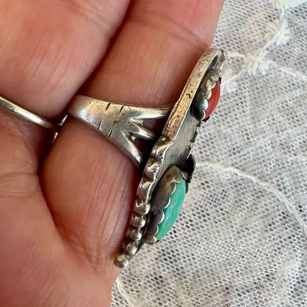 Vintage 60's/70’s Natural Turquoise & Coral Solid Sterling Ring